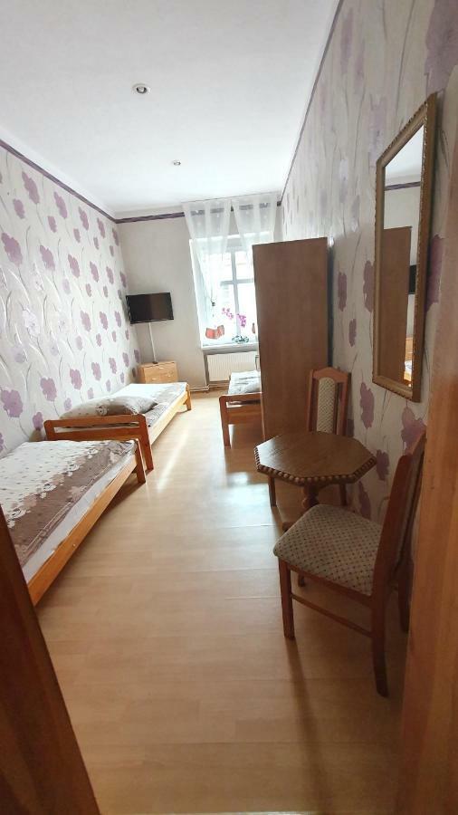 Pokoje Do Wynajecia Piastowska Międzyrzecz Exterior foto